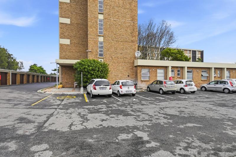 1 Bedroom Property for Sale in Pinelands Western Cape